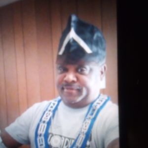 Meet your Posher, Ira